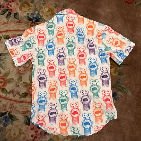 NWT XS Men’s RSVLTS Henson Sketches “What the Fuzz” shirt - Picture 2 of 3